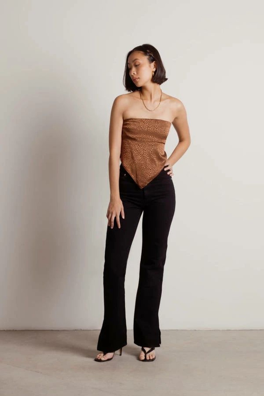 * Tobi Talk About Me Chocolate Brown Satin Jacquard Bandeau Scarf Top | Crop Tops