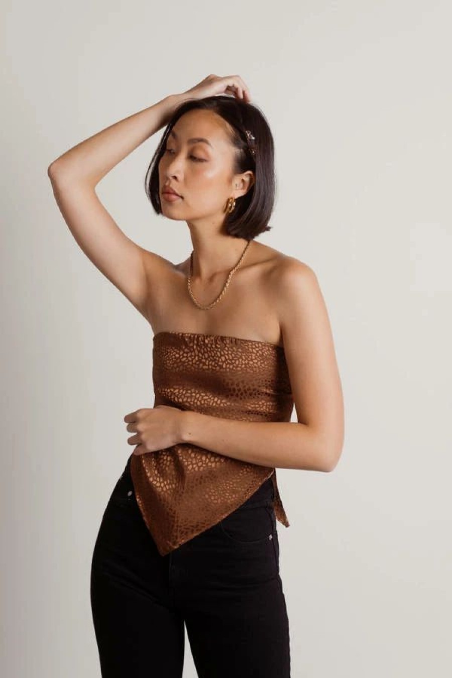 * Tobi Talk About Me Chocolate Brown Satin Jacquard Bandeau Scarf Top | Crop Tops