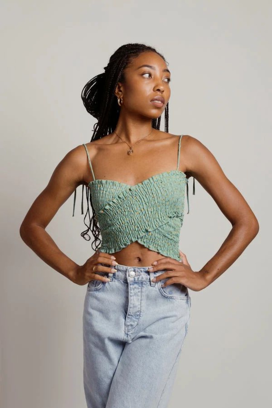 * Tobi Take It Away Mint Floral Smocked Crop Top | Crop Tops