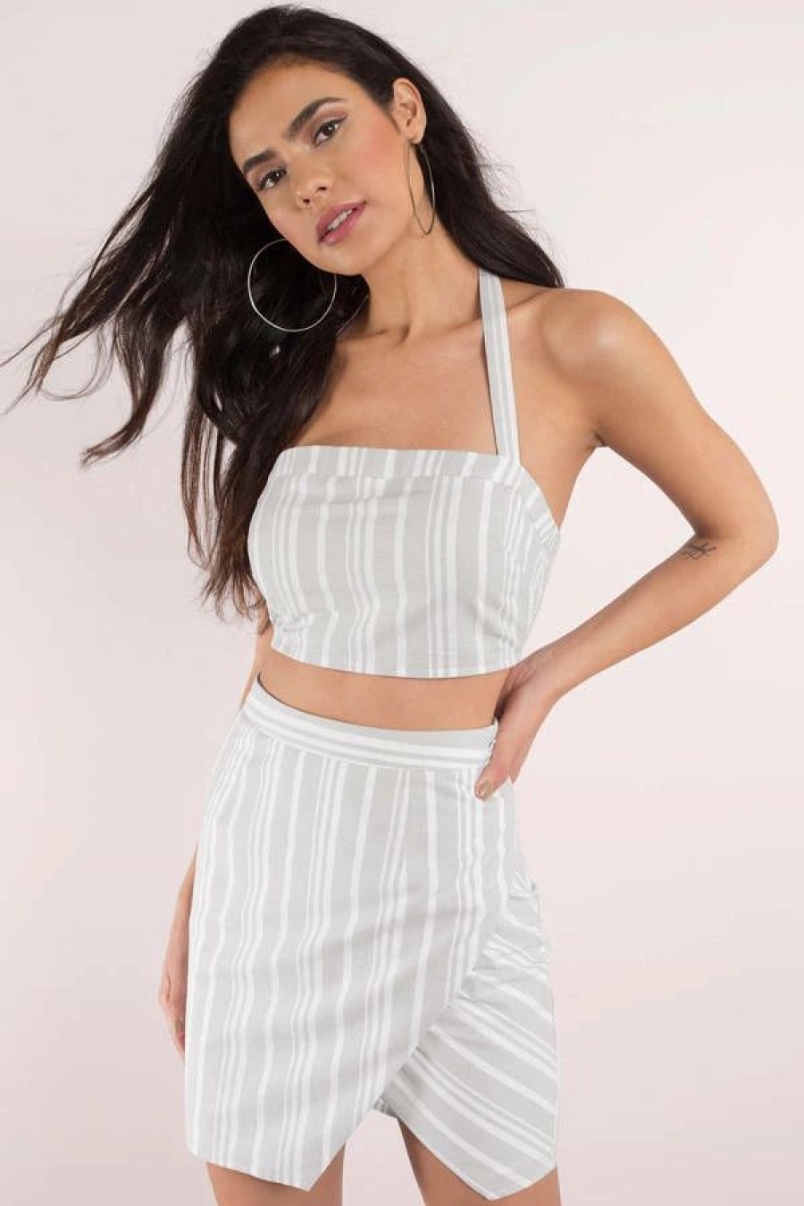 * Tobi Ellie Grey Multi Striped Crop Top | Crop Tops