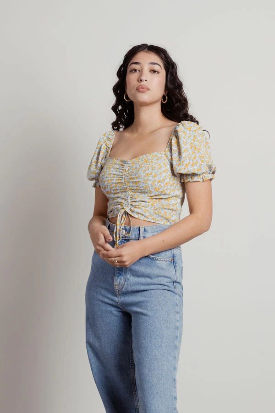 * Tobi Make You Think Mint Yellow Floral Ruched Crop Top | Crop Tops