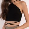 * Tobi Come Black Close Crop Top | Crop Tops