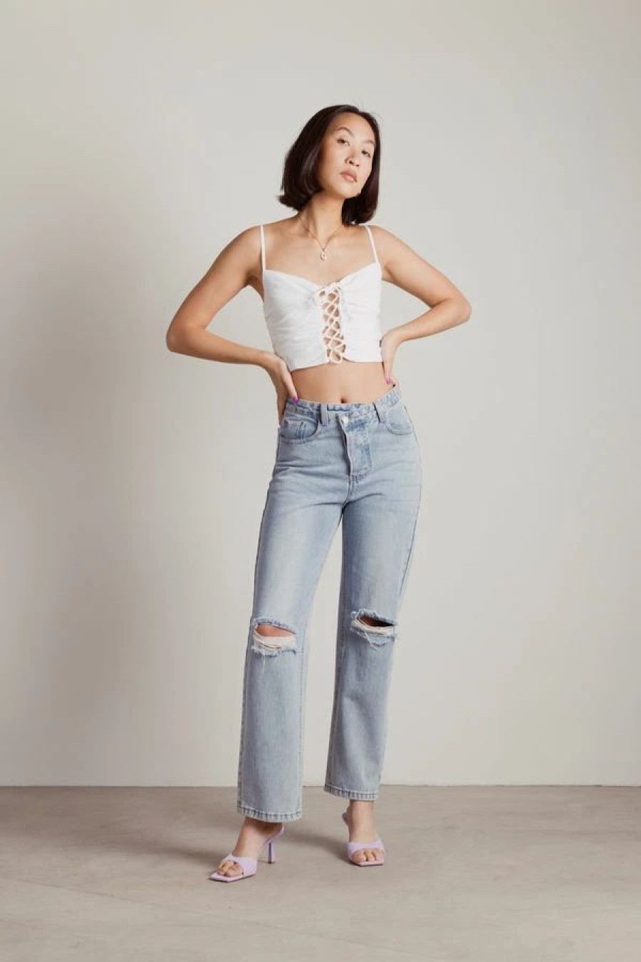 * Tobi Therese Off White Lace Up Crop Tank Top | Crop Tops