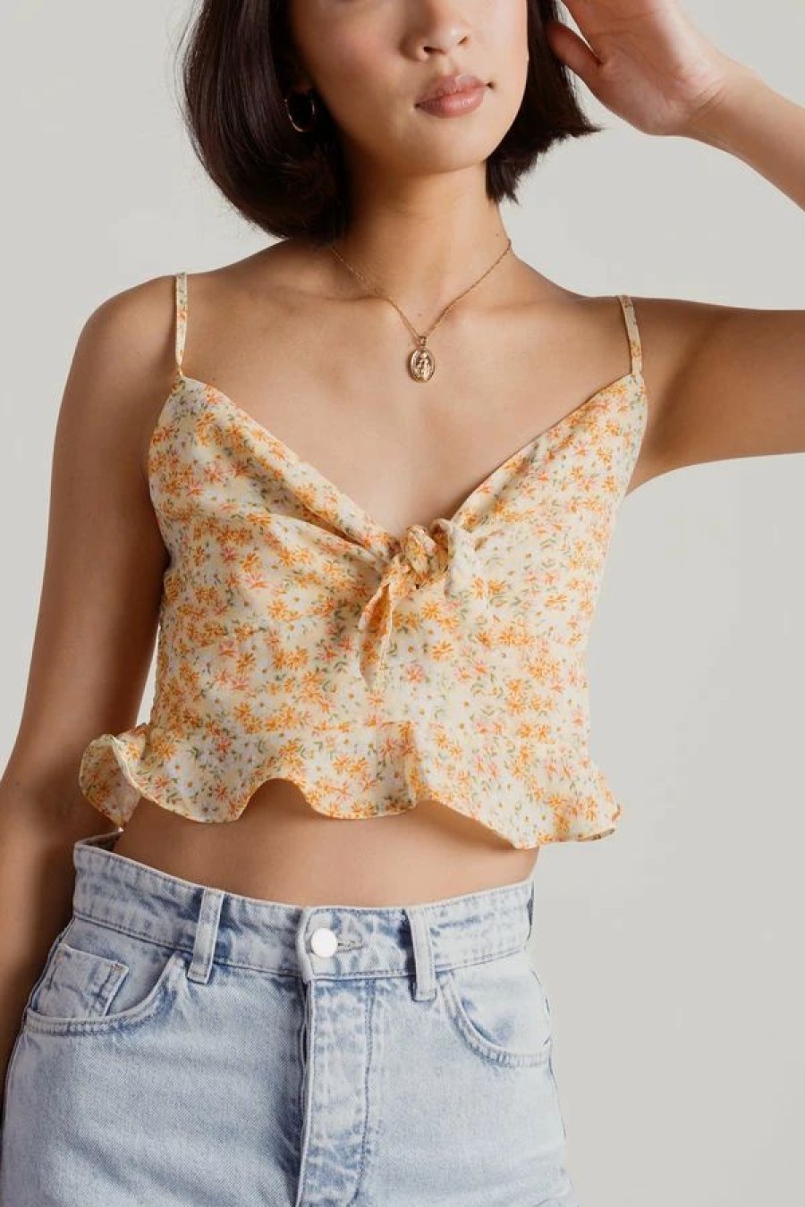 * Tobi Get With It Yellow Floral Front Tie Crop Tank Top | Crop Tops