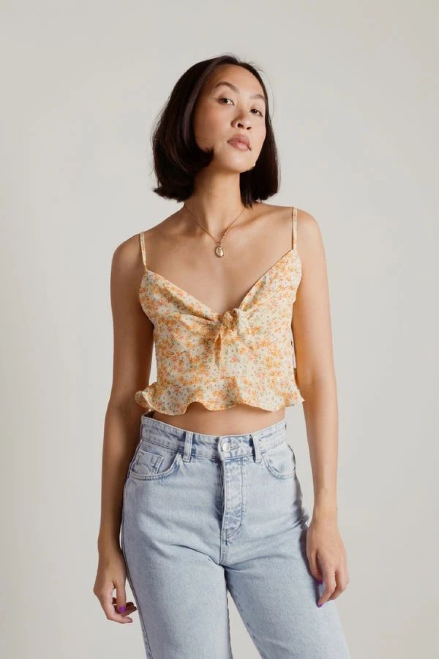 * Tobi Get With It Yellow Floral Front Tie Crop Tank Top | Crop Tops